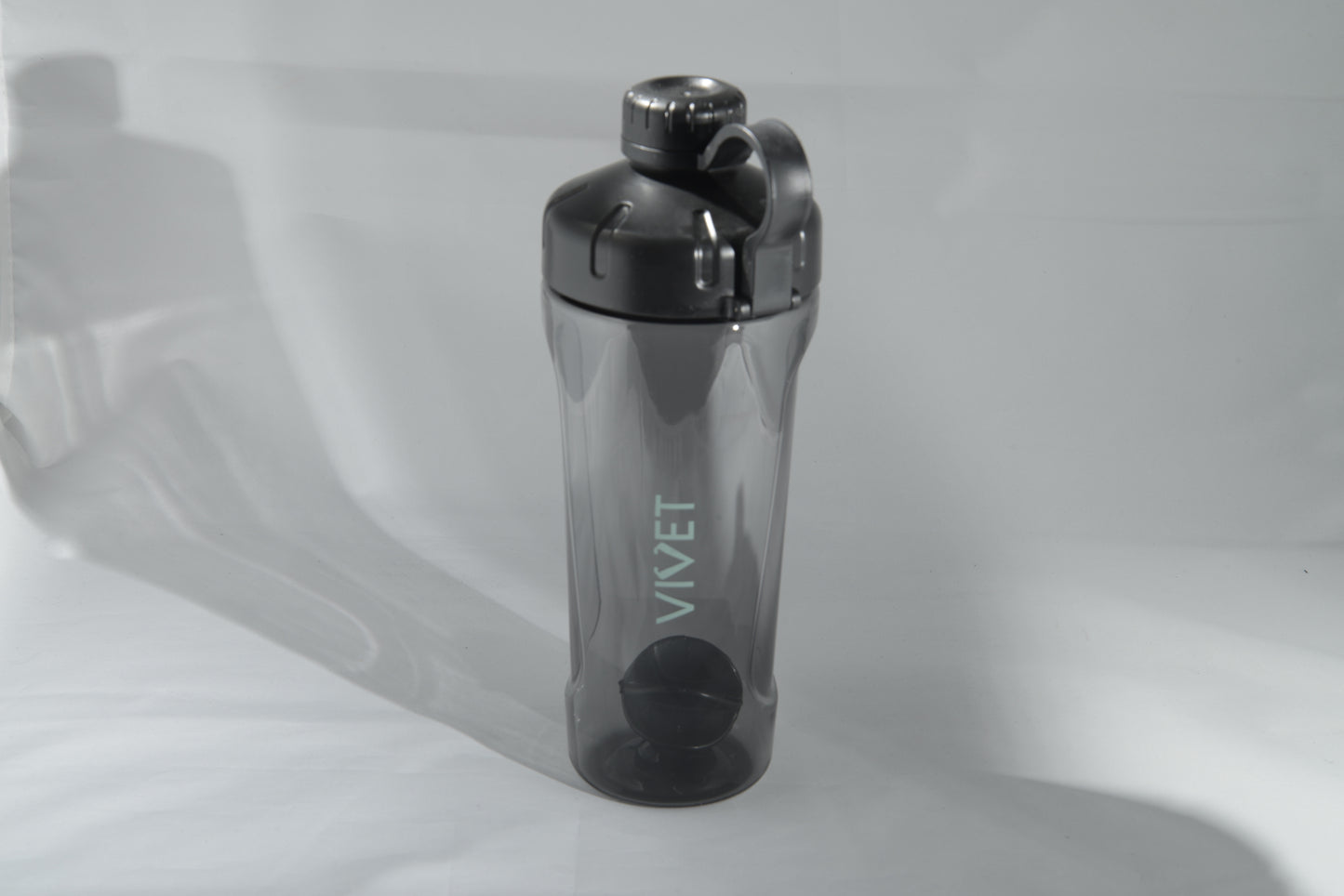 Vivet Shaker